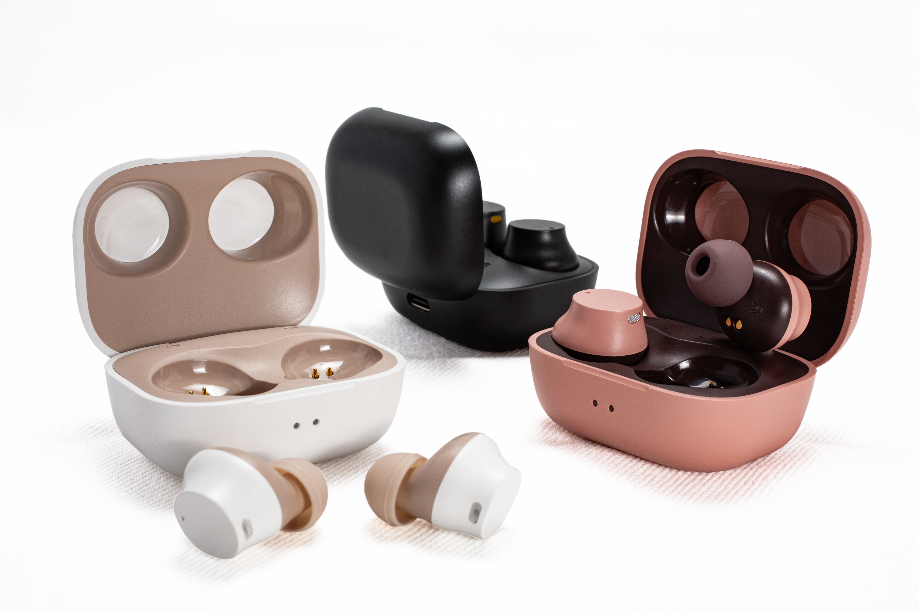 説明要確認‼️ Eve UnderBlue UB賞 Bluetoothイヤホン Eve Official on X: 説明要確認‼️ Eve UnderBlue UB賞 Bluetoothイヤホン Eve Official on X: