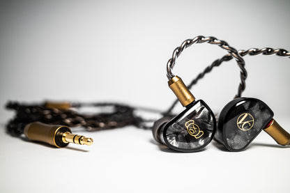 【送料無料】有線ピヤホン3 (Hi-Unit 001-pnk)